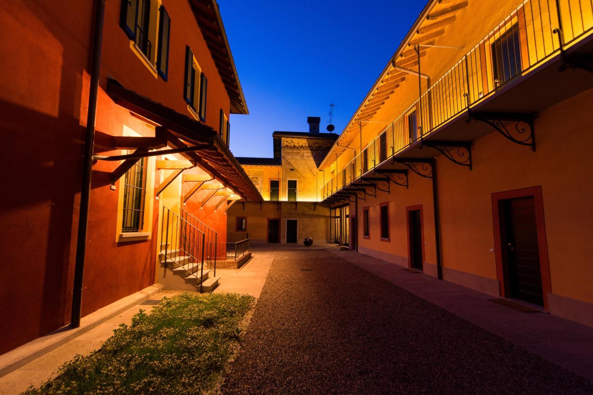 Agriturismo La Galizia Cuggiono Kültér fotó