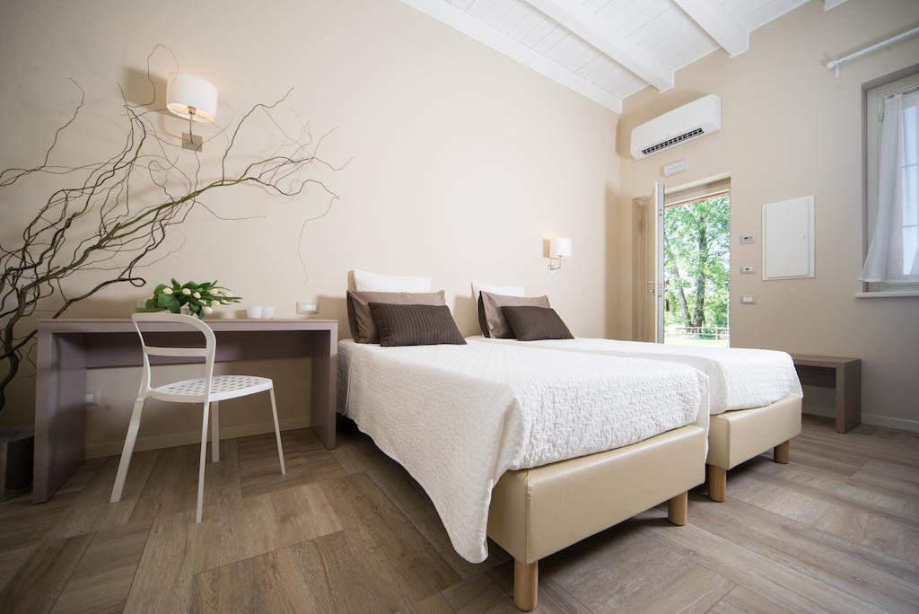 Agriturismo La Galizia Cuggiono Szoba fotó